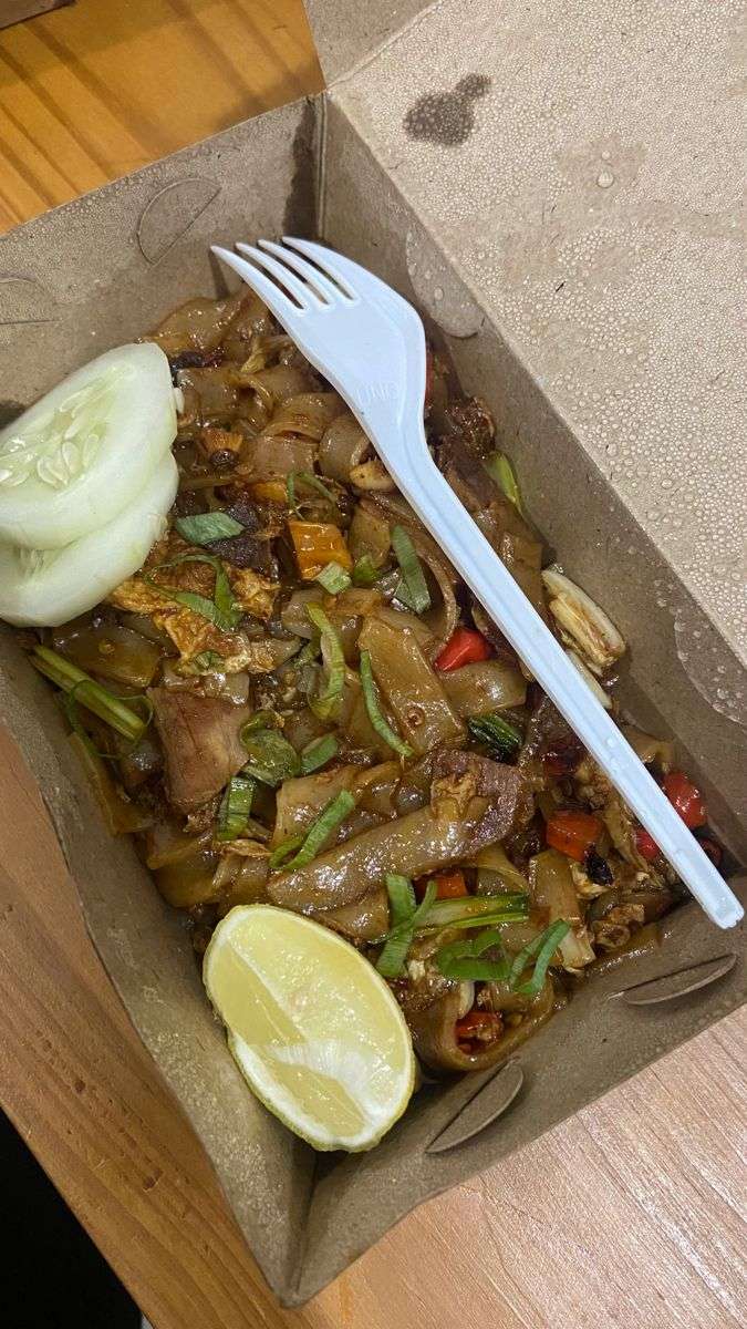 Foto Review kwetiau goreng